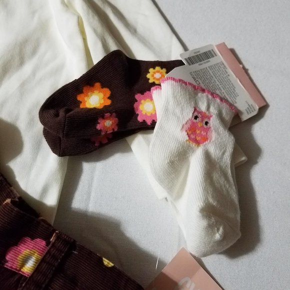 Gymboree Bright Owl NWT 6-12 Month bodysuit, 3-6 month Socks & Used 3-6 month Pa - Picture 3 of 4